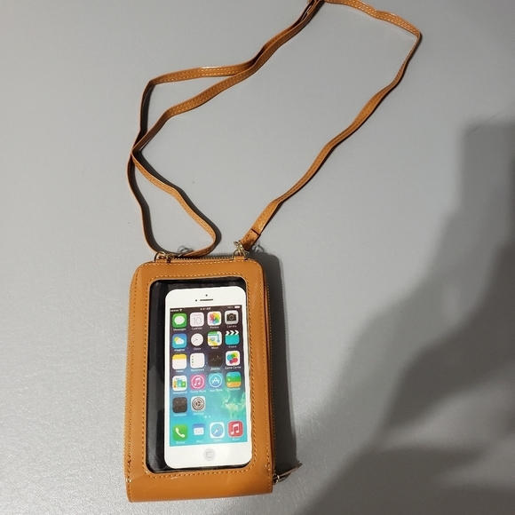 brown faux leather crossbody bag with 2 pockets and a phone pocket - Picture 1 of 12